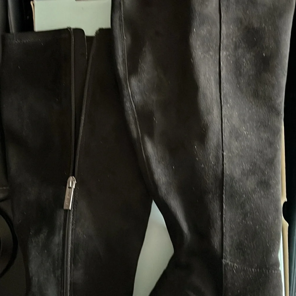 Boots - Picture 2 of 4